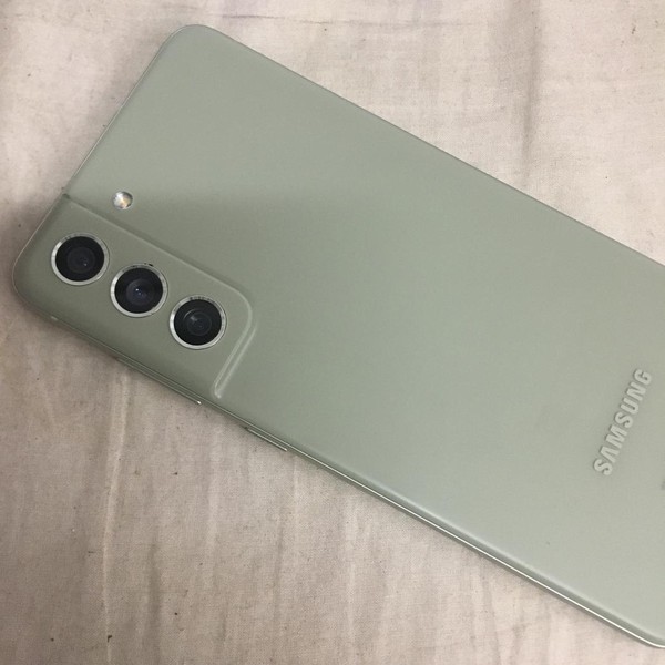 Samsung Galaxy S21 FE 5G - Verizon, 128 GB, Olive, 6 GB, SM-G990U