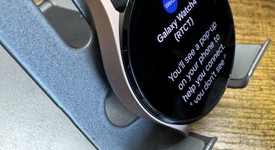Good
													Samsung Galaxy Watch4 - Unlocked, Gold, 40mm, photo 5 of 7