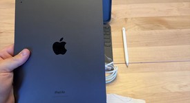 Mint
													Apple iPad Air 5th Gen - Wi-Fi, Gray, 64 GB, A2588, photo 3 of 6