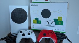 Mint
													Xbox Series S (2020) - White, 512 GB, photo 2 of 13