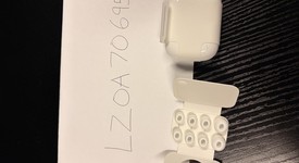 Used
													Apple AirPods Pro 3, photo 1 of 9