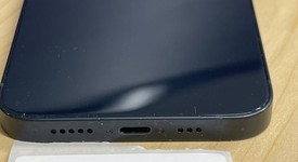 Fair
													Apple iPhone 13 - Unlocked, Midnight, 128 GB, A2482, photo 3 of 5