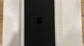 Mint
													Apple iPhone 16e - Unlocked, Black, 128 GB, A3212, photo 4 of 7