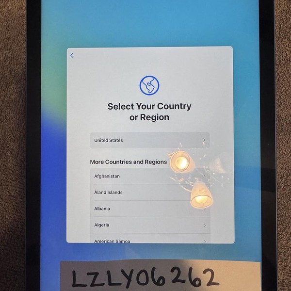 Apple iPad 10th Gen - Wi-Fi, 64 GB, Blue, A2696