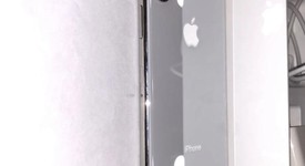 Mint
													Apple iPhone X - Unlocked, Silver, 64 GB, A1901, GSM, photo 4 of 6
