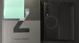 Good
													Samsung Galaxy Z Fold3 5G - Unlocked, Black, 256 GB, 12 GB, SM-F926U1, photo 4 of 16