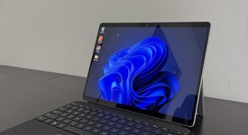 Good
													Microsoft Surface Pro 11 - Platinum, 1 TB, 16 GB, photo 6 of 6
