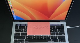 Good
													MacBook Pro 2017 (With Touch Bar) - 13" - I7, Gray, 256 GB, 16 GB, photo 1 of 6