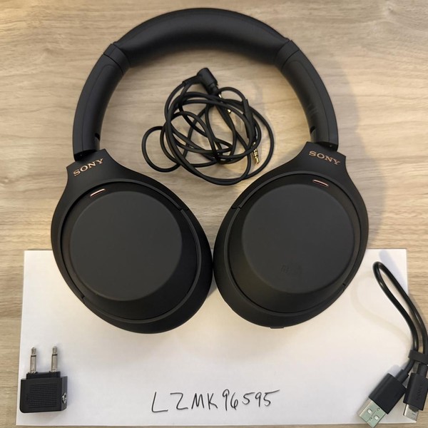 Sony WH-1000XM4 - Black