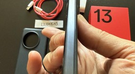 Mint
													OnePlus 13 - Unlocked, Black Eclipse, 512 GB, 16 GB, photo 4 of 10
