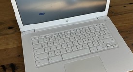Mint
													HP Chromebook 14 - White, 32 GB, 4 GB, photo 3 of 6