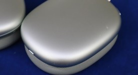 Used
													Apple AirPods Max - Green, photo 3 of 11