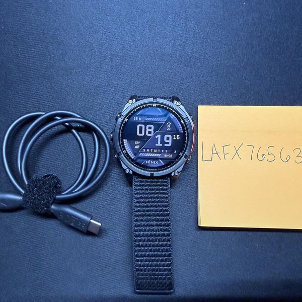 Garmin Fenix 8 - Slate, AMOLED