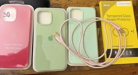Good
													Apple iPhone 13 Pro Max - Unlocked, Sierra Blue, 128 GB, A2484, photo 3 of 5