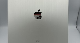 Good
													Apple iPad Pro 12.9" 5th Gen 2021 - Unlocked, Silver, 512 GB, photo 3 of 9