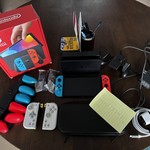 Mint Nintendo Switch - OLED - 64 GB, Red & Blue