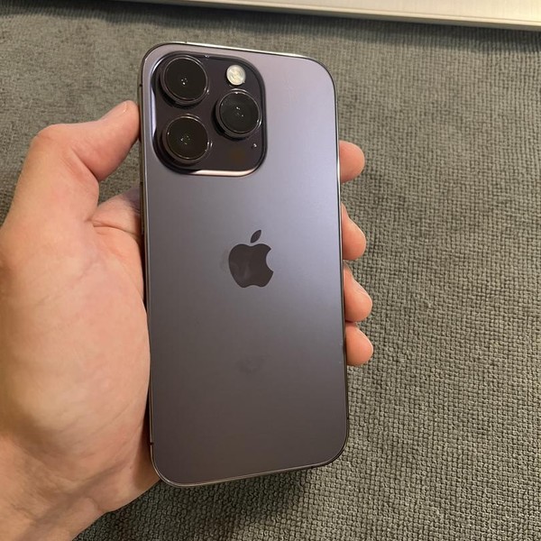 Apple iPhone 14 Pro - Unlocked, 256 GB, Purple, A2650