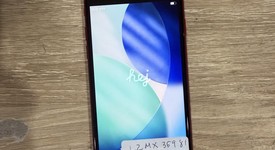 Good
													Apple iPhone SE 3rd Gen 2022 - Unlocked, Red, 128 GB, A2595, photo 2 of 7