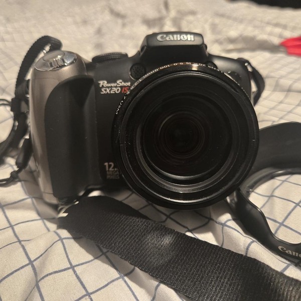 Canon PowerShot SX20 IS - Black