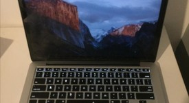 Good
													MacBook Pro 2015 (Retina) - 13" - Silver, 128 GB, 8 GB, photo 1 of 8