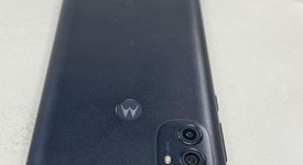 Mint
													Moto G Power (2022) - Unlocked, Black, 64 GB, 4 GB, photo 6 of 6