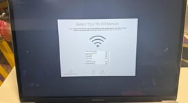 Good
													MacBook Pro 2018 (With Touch Bar) - 15" - I7, Gray, 256 GB, 32 GB, photo 3 of 8