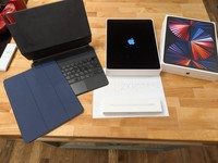 Apple iPad Pro 12.9" 5th Gen 2021