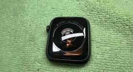 Mint
													Apple Watch SE 1st Gen 44mm - AT&T, Gray, A2354 - Cellular, Aluminum, photo 4 of 11