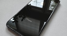Mint
													Apple iPhone Xs - Unlocked, Gray, 64 GB, A1920, photo 5 of 10