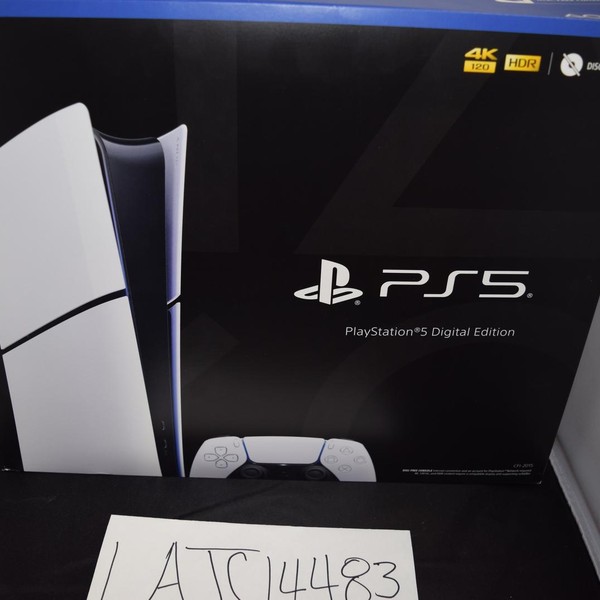 PlayStation 5 Standard Edition (2020) - 825 GB, White, Standard Edition