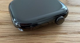 Mint
													Apple Watch Series 11 46mm - Unlocked, Slate, A3337 - Cellular, Titanium, photo 3 of 8