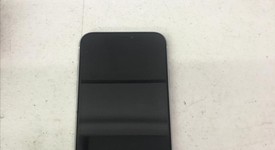 Good
													Apple iPhone Xr - Verizon, White, 64 GB, A1984, photo 2 of 7