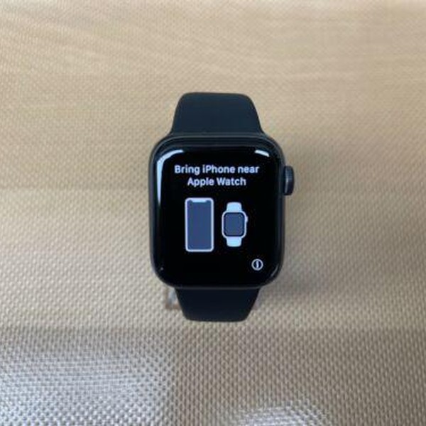 Apple Watch SE 1st Gen 40mm - AT&T, Gray, A2353 - Cellular, Aluminum