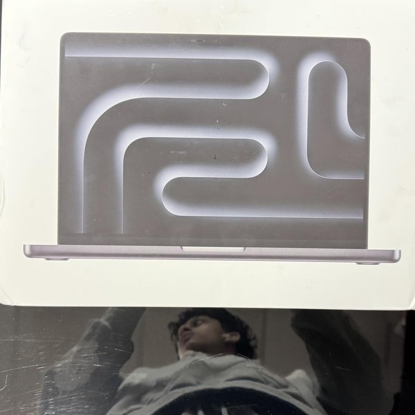 MacBook Pro 2025 - 14 inch - 512 GB, Space Black, 16 GB, Apple M5