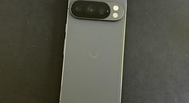 Good
													Google Pixel 10 Pro - Unlocked, Obsidian, 128 GB, G4QUR, photo 3 of 9