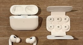 Used
													Apple AirPods Pro 2 - USB-C, photo 2 of 10