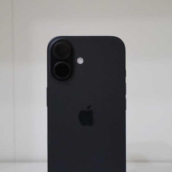 Apple iPhone 16 - T-Mobile, 128 GB, Black, A3081