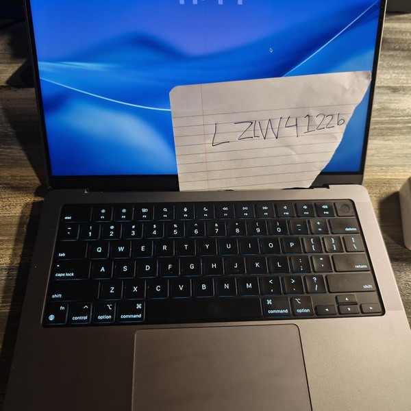 MacBook Pro 2023 - 14 inch - 512 GB, Gray, 16 GB, Apple M2 Pro 10-core