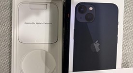 Mint
													Apple iPhone 13 - Unlocked, Midnight, 128 GB, A2482, photo 4 of 6