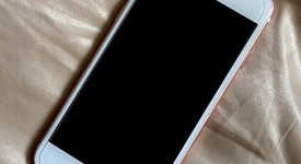 Good
													Apple iPhone 7 - AT&T, Rose Gold, 32 GB, A1778, photo 2 of 11