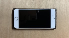 Good
													Apple iPhone 8 - Unlocked, Gold, 64 GB, A1863, photo 1 of 8