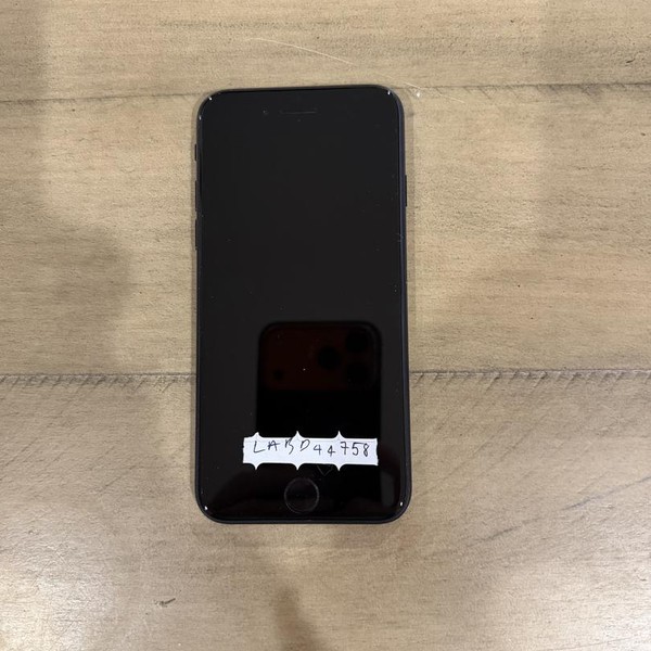 Apple iPhone SE 3rd Gen 2022 - Unlocked, Midnight, 64 GB, A2595