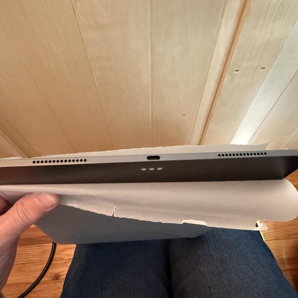 Apple iPad Pro 13 inch (M5) 2025 - Wi-Fi, 256 GB, Space Black, Apple M5 9-Core, A3360, Standard Glass