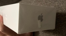 New
													Apple iPhone Xs Max - Unlocked, Silver, 64 GB, A1921, photo 3 of 5