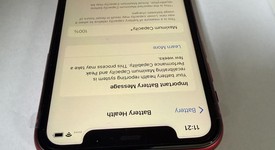 Mint
													Apple iPhone 11 - Unlocked, Red, 64 GB, A2111, photo 5 of 6