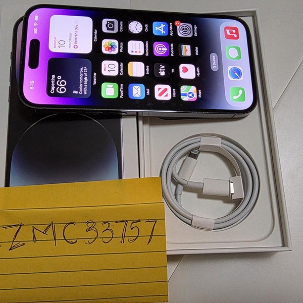 Apple iPhone 14 Pro - Unlocked, 256 GB, Purple, A2650
