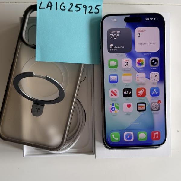 Apple iPhone 15 Pro Max - AT&T, 256 GB, White, A2849