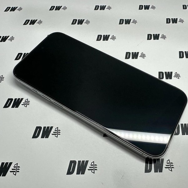 Apple iPhone 16 Pro Max - Unlocked, 1 TB, White, A3084