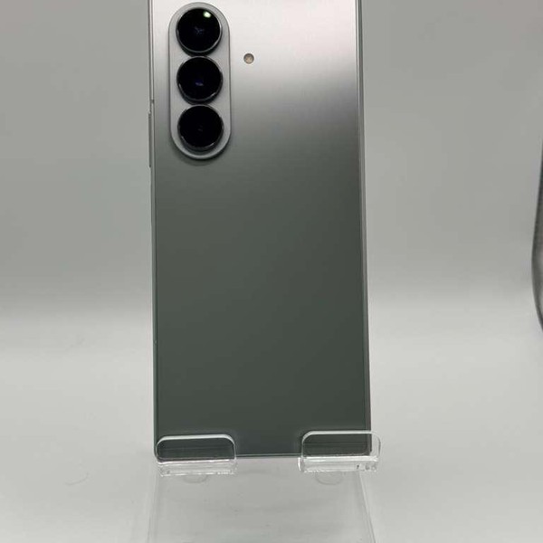 Samsung Galaxy Z Fold7 - Unlocked, 256 GB, Silver Shadow, 12 GB, SM-F966U1