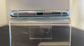 Good
													Samsung Galaxy S20 FE 5G - AT&T, Cloud Mint, 128 GB, 6 GB, SM-G781U, photo 4 of 9
